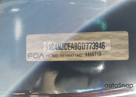 2016 Jeep Compass Latitude из США, поврежденный, VIN 1C4NJCEA9GD773946